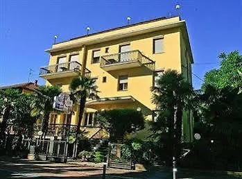 Szálloda Parco Fellini 3*