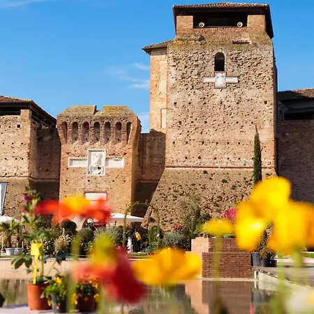 帕可费里尼酒店
