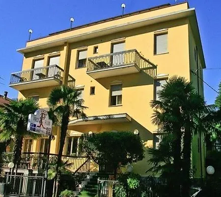 Hotel Parco Fellini 3*