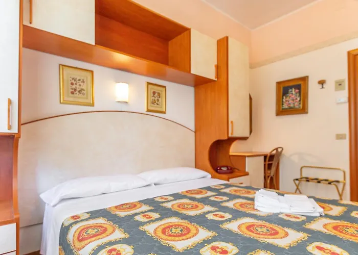 Parco Fellini 3* Римини