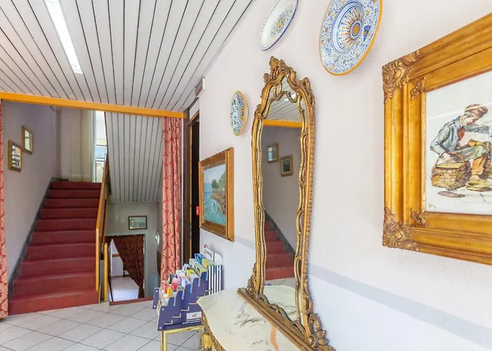 ホテル パルコ フェリーニ