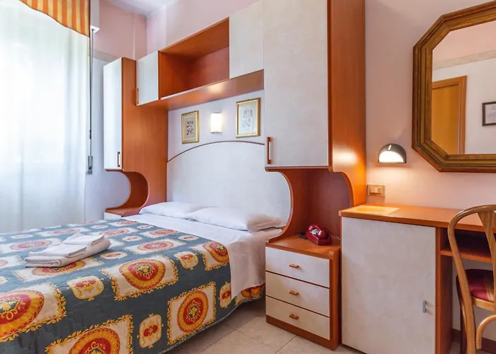 パルコ フェリーニ 3*